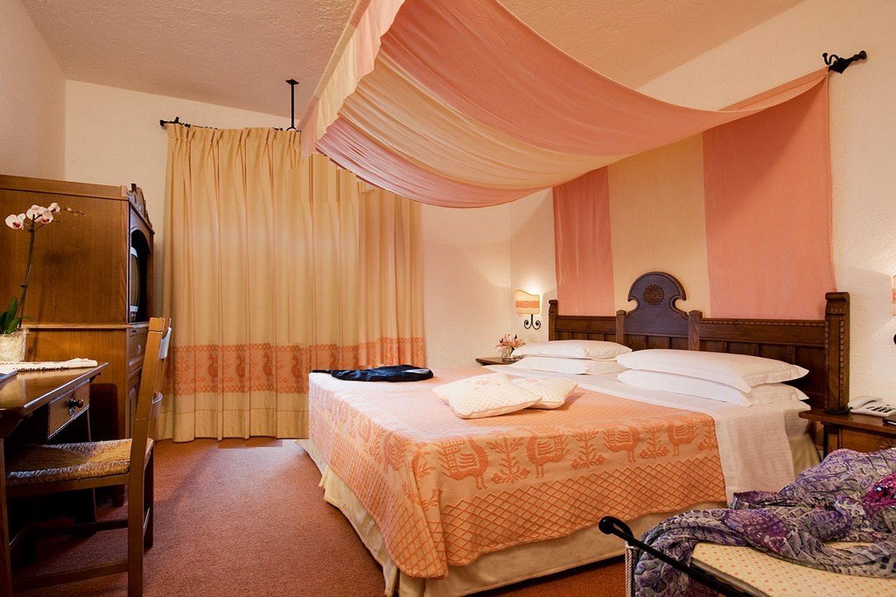 Colonna Grand Capo Testa Hotel 5*